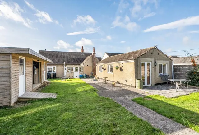 Wellow Lane, Peasedown St. John, BA2, photo 2