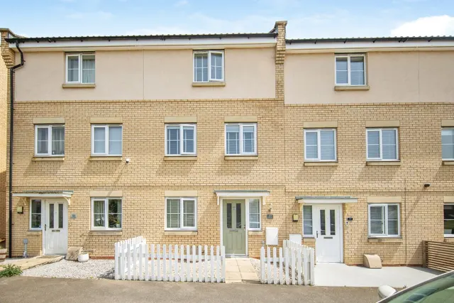 Masons Drive, Great Blakenham, Ipswich, photo 1