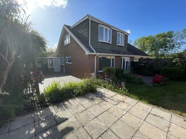 Dalkeith Crescent, Hemlington, TS8, photo 2