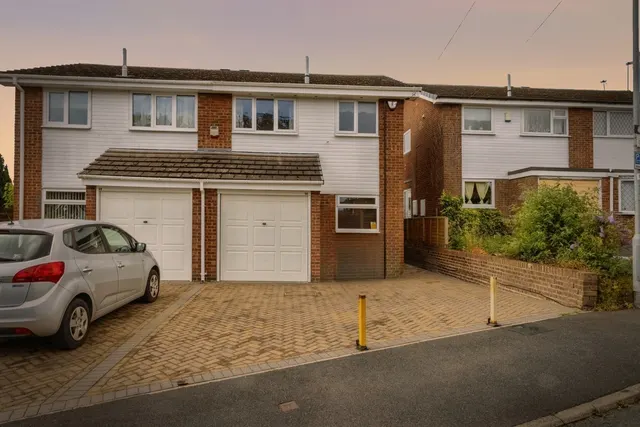 Haldane Crescent, Wakefield, West Yorkshire, WF1, photo 1