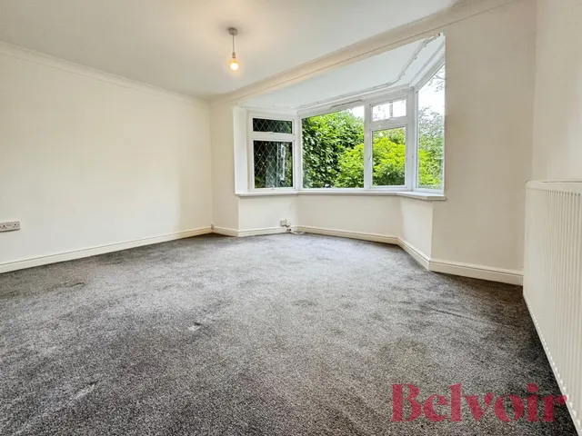 Photo 2 — Machin Crescent, Bradwell, ST5