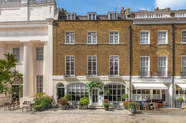 Motcomb Street, Belgravia, London, photo 1