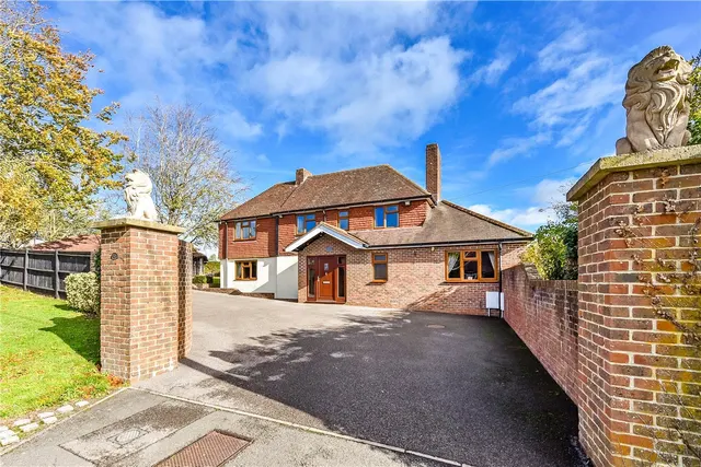 Stoke Charity Road, Kings Worthy, SO23, photo 1