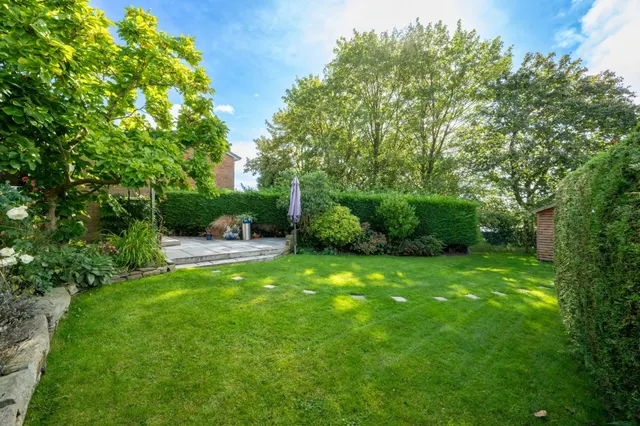 Birley Close, Appley Bridge, WN6, photo 3