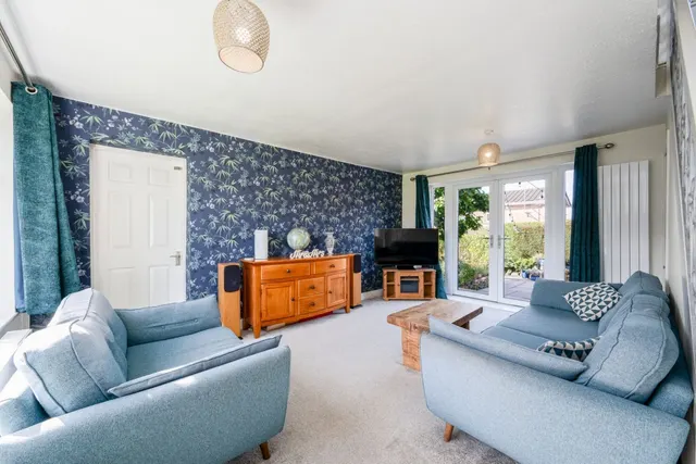 Birley Close, Appley Bridge, WN6, photo 2