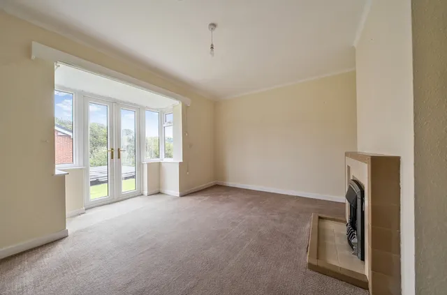 Llanfair Road, Newtown, photo 3