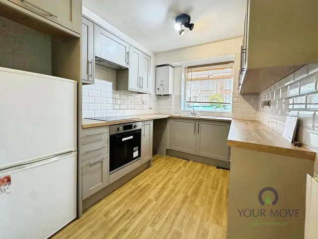 Abbey Wood Road, London, SE2, photo 2