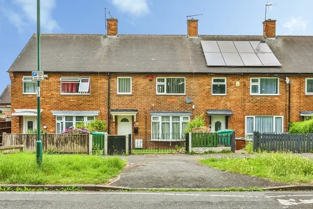 Langstrath Road, Clifton, Nottingham, NG11, photo 1
