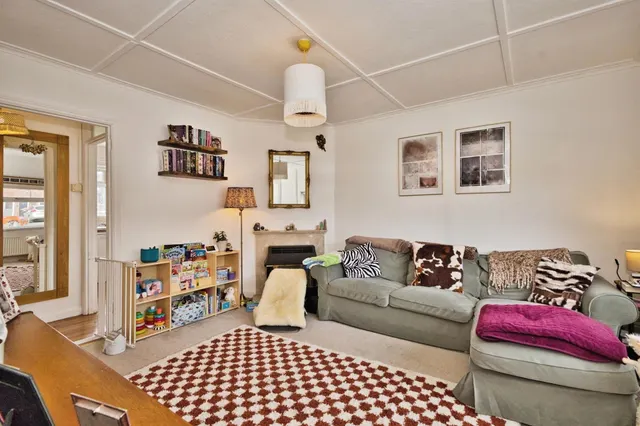 Lenthay Close, Sherborne, DT9, photo 2