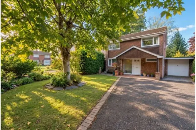 Cumberland Road, Camberley, GU15, photo 1