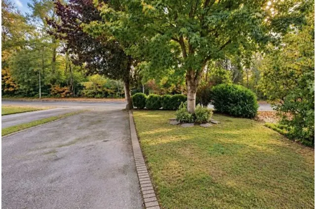 Cumberland Road, Camberley, GU15, photo 2