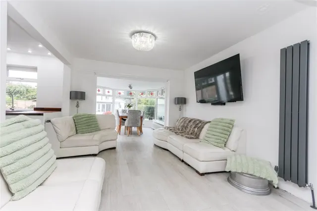 Ladybridge Road, Cheadle Hulme, photo 2
