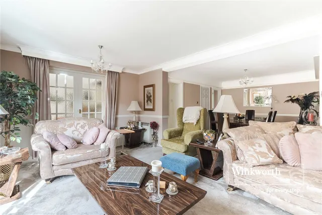 Fairway Drive, Christchurch, BH23, photo 2