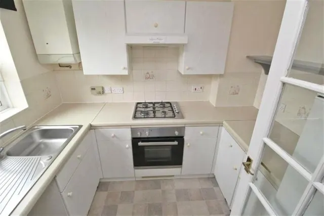 Lastingham Grove, Emerson Valley, MK4, photo 3