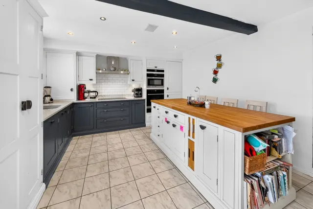 Bridge Street, Pershore, WR10, photo 3