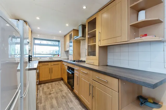 Henville Road, Bournemouth, BH8, photo 2