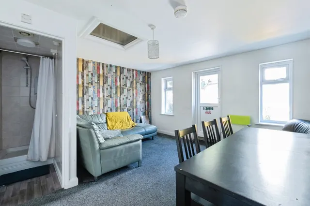 Henville Road, Bournemouth, BH8, photo 3