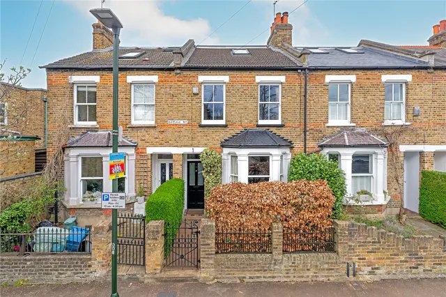 Gothic Road, Twickenham, TW2 5EH, photo 1