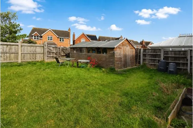 Photo 2 — Brough Close, Lincoln