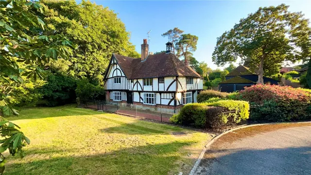 The Green, Bearsted, Maidstone, Kent, ME14 4ED, photo 1