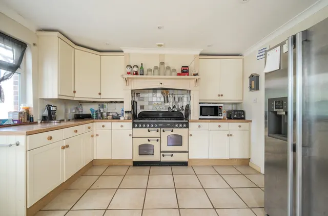 West Street, Sompting, BN15, photo 3