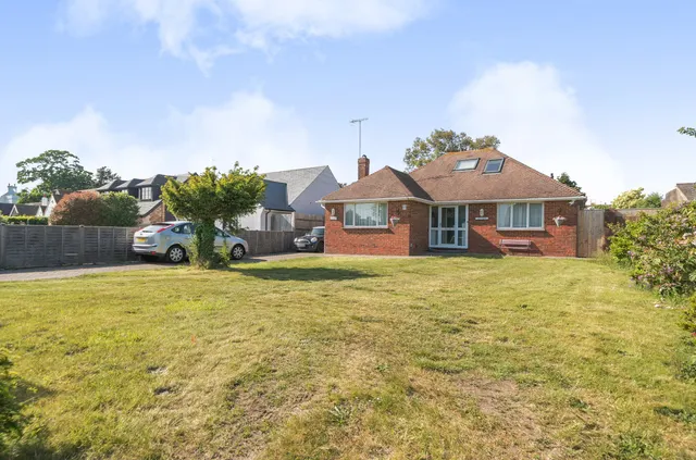 West Street, Sompting, BN15, photo 1