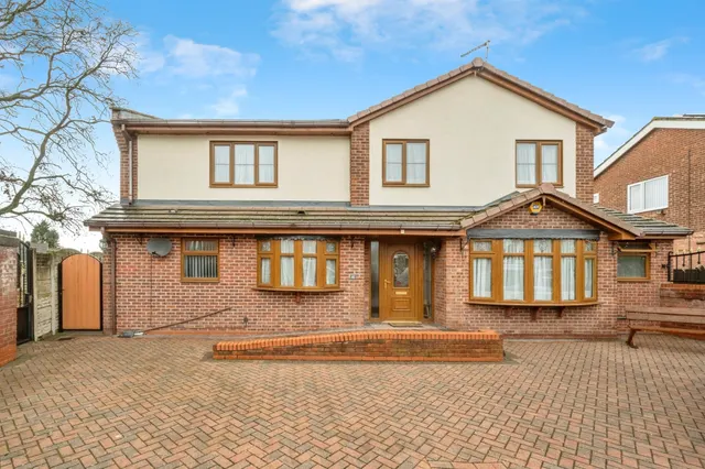 Carr Lane, Bessacarr, Doncaster, photo 1