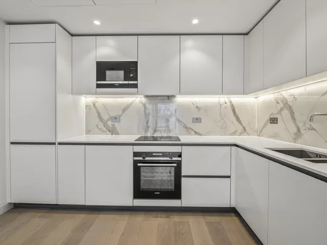 William Morris Way, London, SW6, photo 3