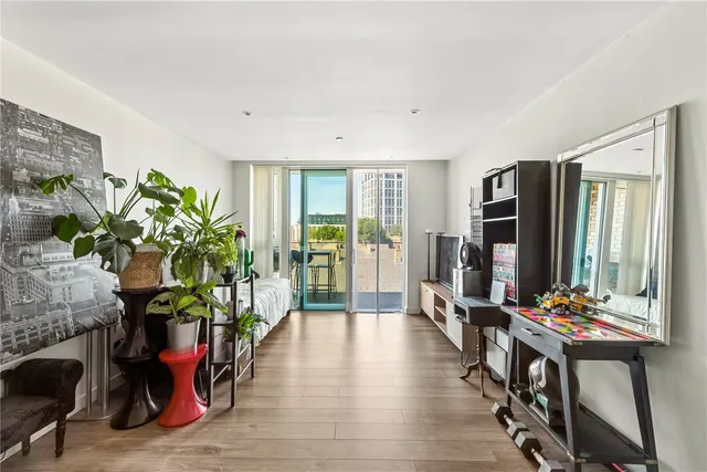 Newnton Close, London, N4, photo 1