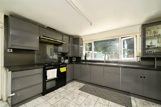 Brentry Avenue, Bristol, BS5, photo 3