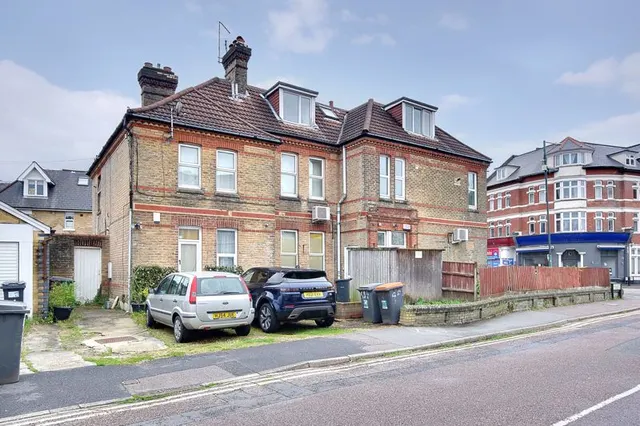 454 Christchurch Road, Bournemouth BH1 4BA, photo 1
