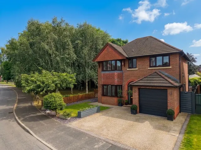 Victoria Mill Drive, Willaston, CW5, photo 1
