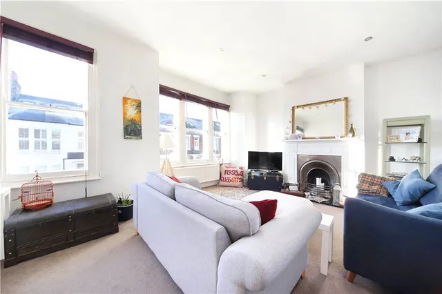 Hazelbourne Road, Clapham South, SW12, photo 1