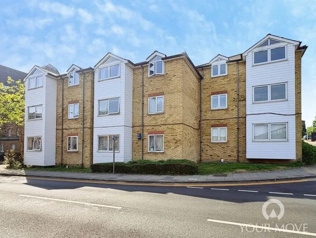 Clifton Road, Gravesend, Kent, DA11, photo 1