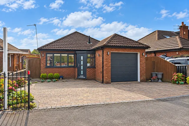 Abbey Grove, Adlington, PR6, photo 1