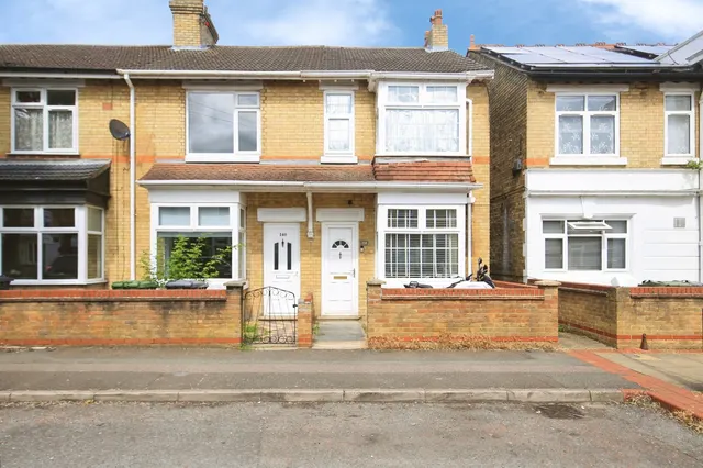 Belsize Avenue, Peterborough, photo 1