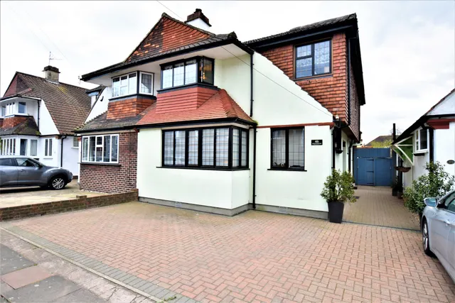 Sidewood Road, Eltham, SE9 2HA, photo 1