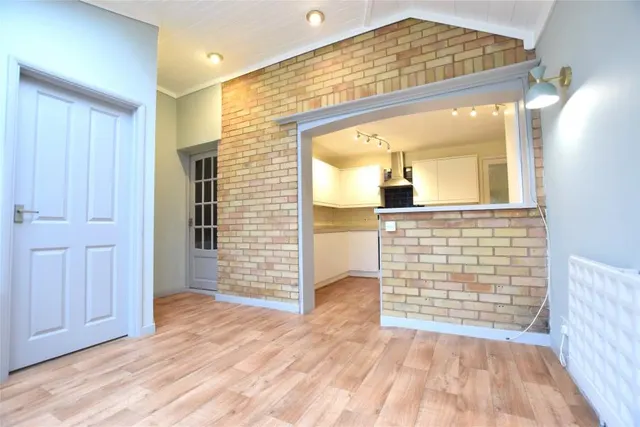 Ashenden Walk, Tunbridge Wells, TN2, photo 3