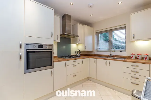 Photo 2 — Jubilee Close, Longbridge, Birmingham, B31 4DF