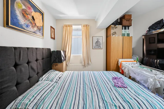 Coldharbour Lane, London, SW9, photo 2