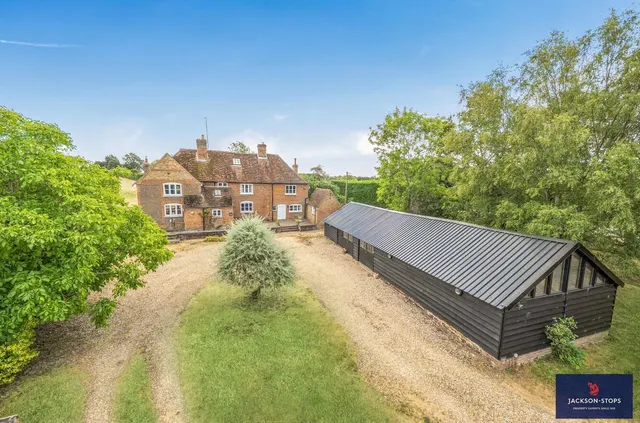 Leighton Road, Stoke Hammond, MK17, photo 1