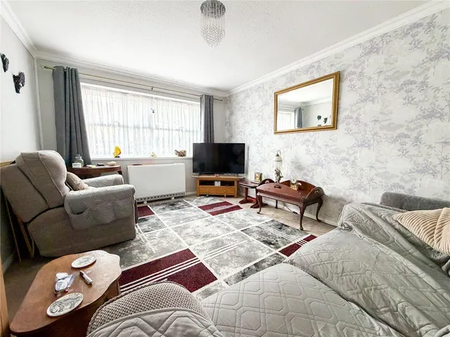Stiling Close, Highbridge, TA9, photo 2
