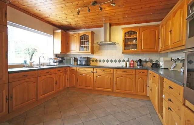 Minffordd Road, Llanrug, LL55, photo 2