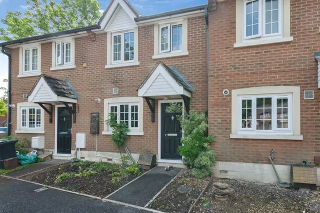 Flaxfields End, Fordingbridge, SP6, photo 1