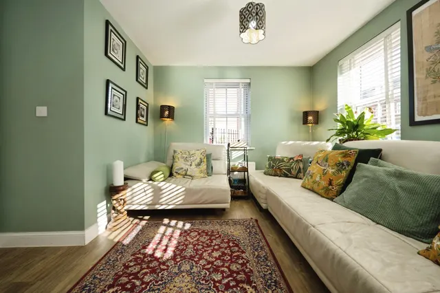 Photo 3 — Ellesmere Gardens, Great Denham, Bedford