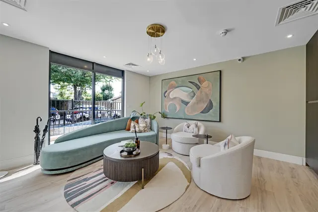 Craneford House, Twickenham, TW2, photo 1