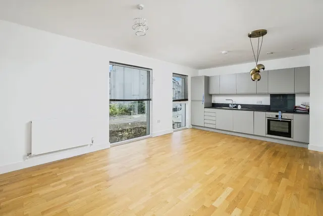 Kingdom Street, Plymouth, PL1, photo 2