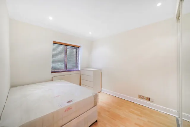 Fonthill Road, Finsbury Park, N4, photo 3
