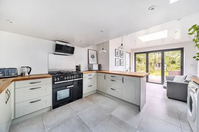 Grove Road, Chichester, PO19, photo 3