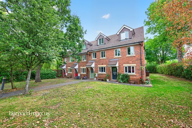 Burford Road, Worcester Park, KT4, photo 1